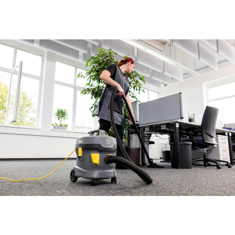 Kärcher Dry Vacuum Cleaner T 11/1 Classic Garden Plus