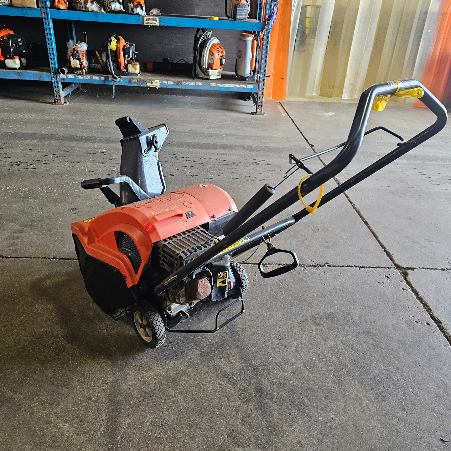 Ariens 938032 21 In. Snow Blower Ariens