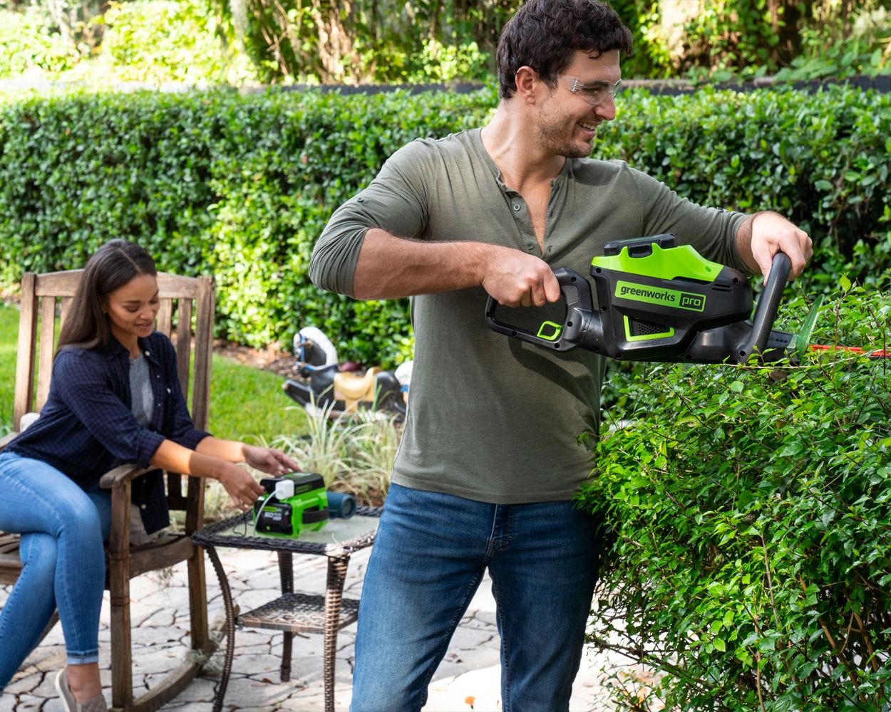 60V 3PC Handheld Combo Kit, 13"String Trimmer, 540 CFM Blower and 26"Hedge Trimmer greenworkstools
