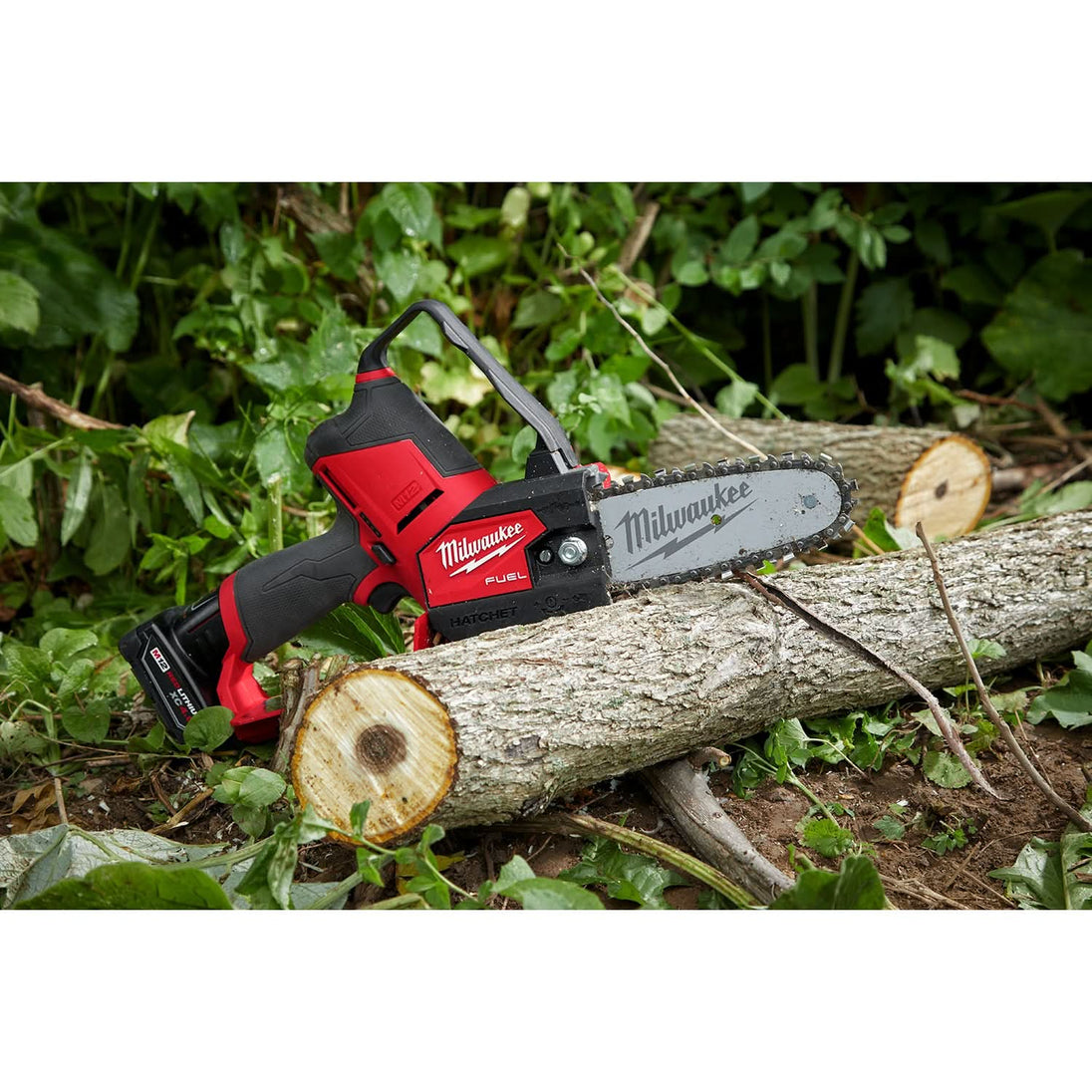 Milwaukee 2527-20 M12 FUEL HATCHET 6-Inch Pruning Saw, Tool Only Milwaukee