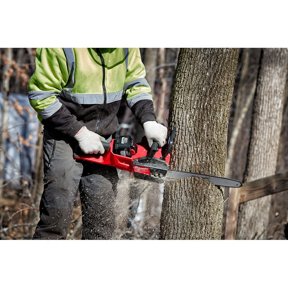 Milwaukee 2727-20 M18 FUEL 16" Chainsaw, Tool Only Milwaukee