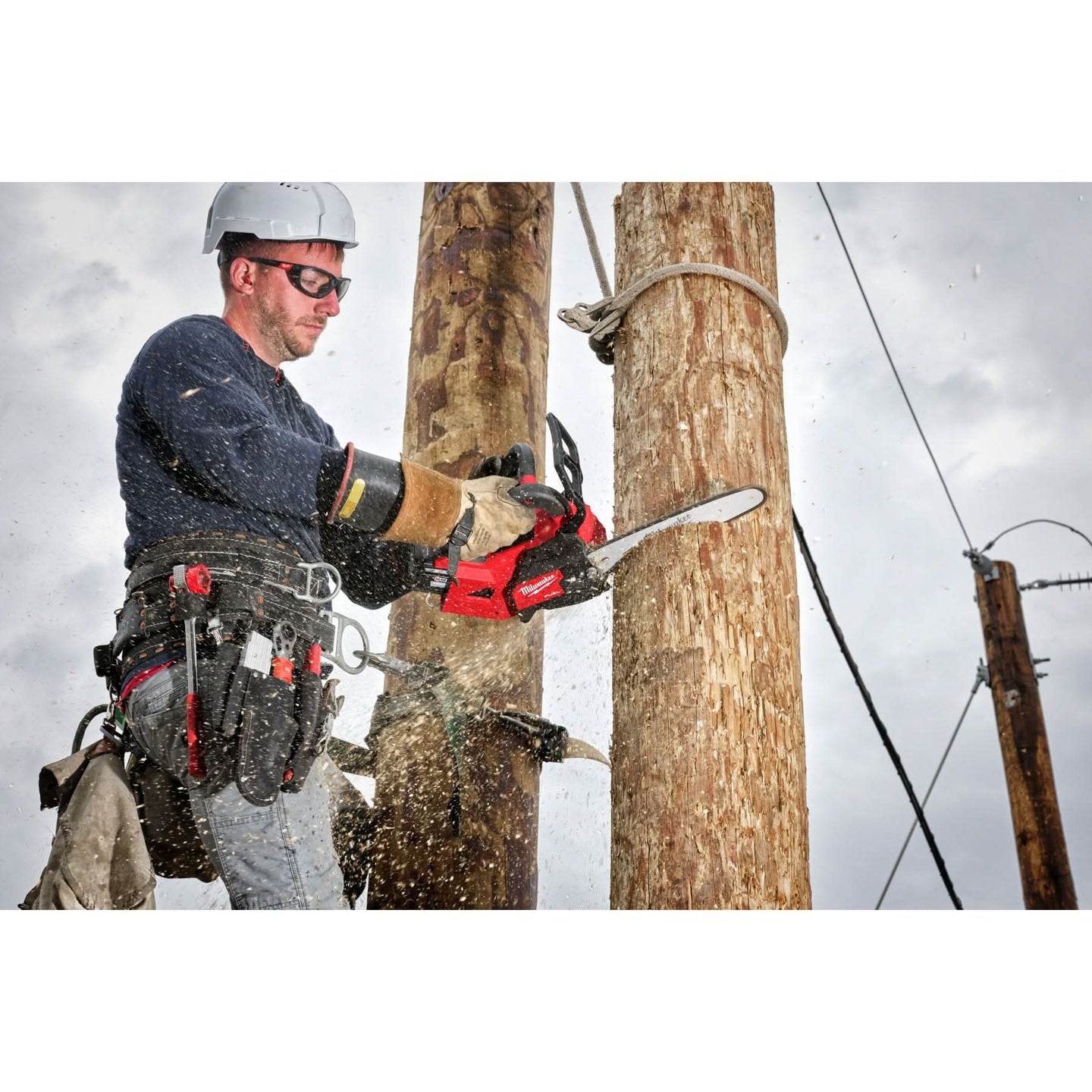 Milwaukee 2826-20T M18 FUEL 14" Top Handle Chainsaw (Tool-Only) Milwaukee
