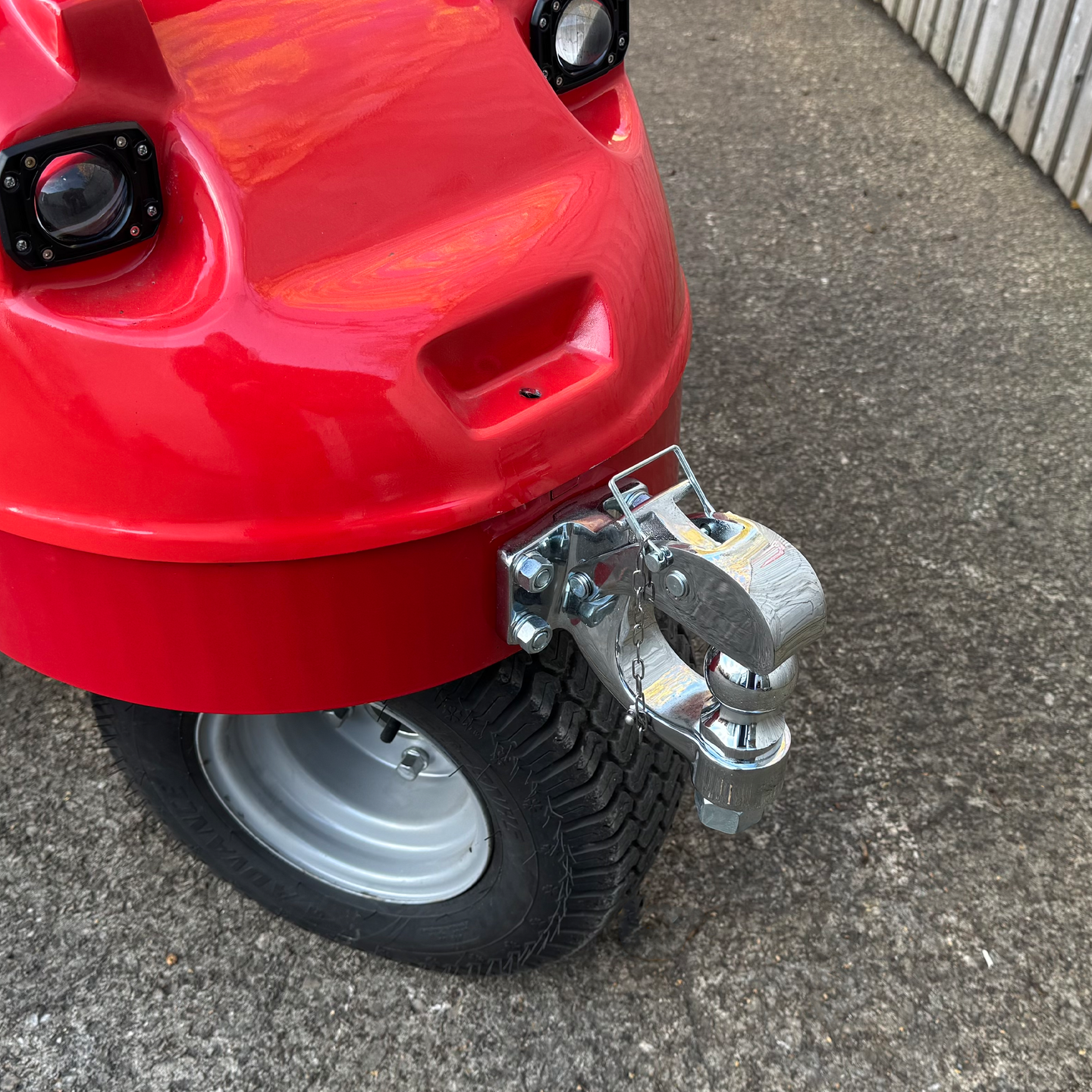 Crytec 3 Wheeled Mini Loader With Petrol Engine Crytec