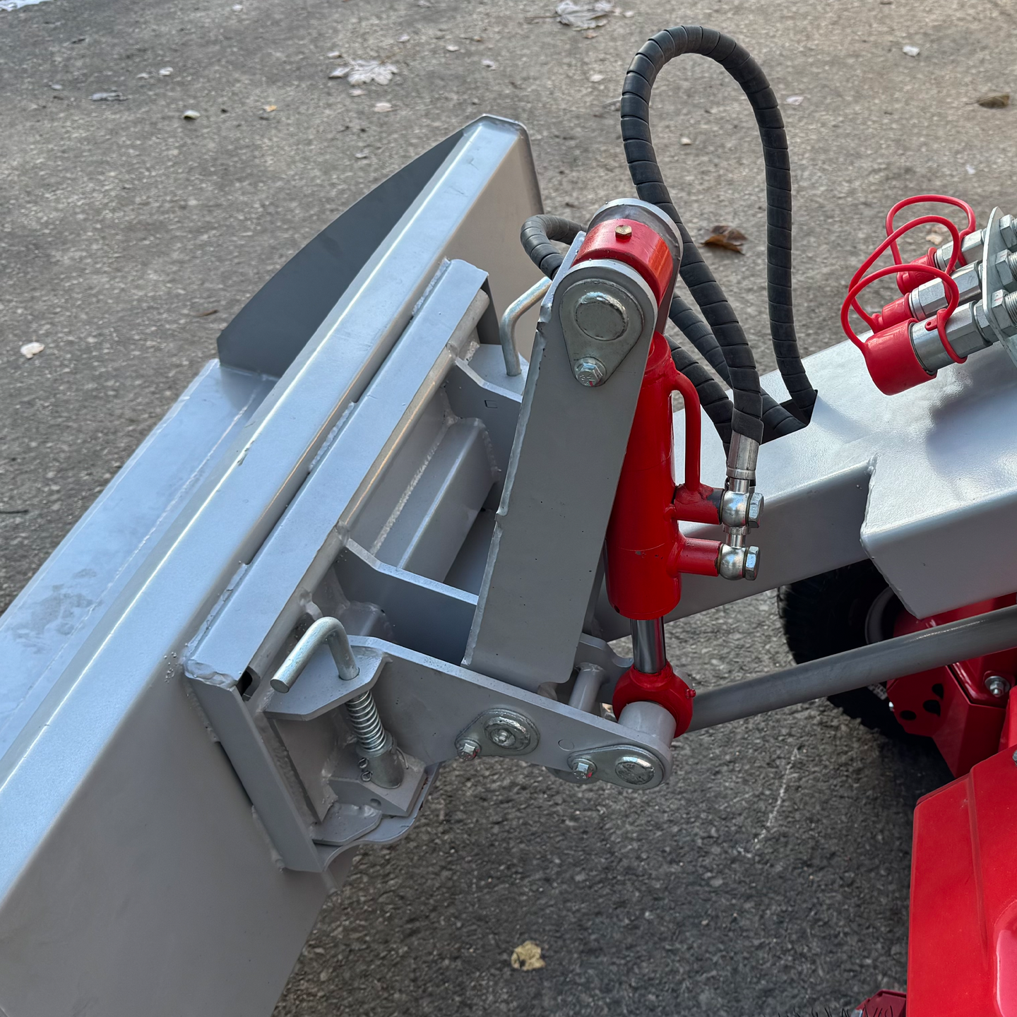 Crytec 3 Wheeled Mini Loader With Petrol Engine Crytec