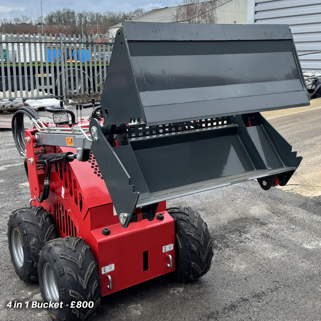Crytec Mini Skid Steer Loader 4X4 Drive 23HP Rato Engine Crytec
