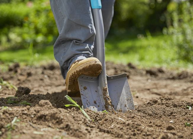 Gardena ErgoLine Telescopic Spade Garden Plus