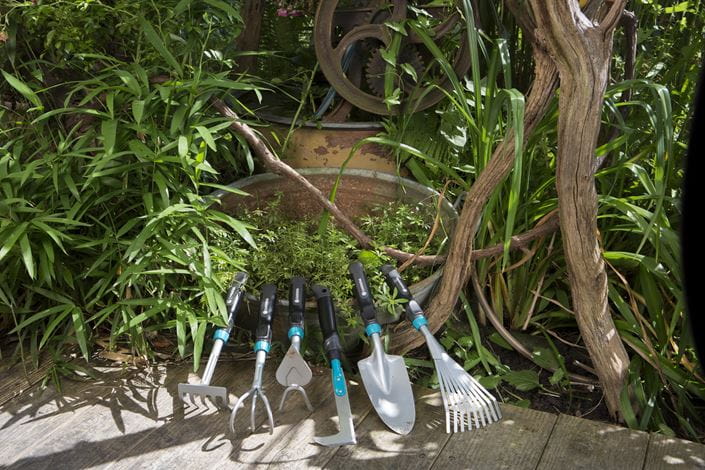 Gardena Comfort Patio Weeder Garden Plus
