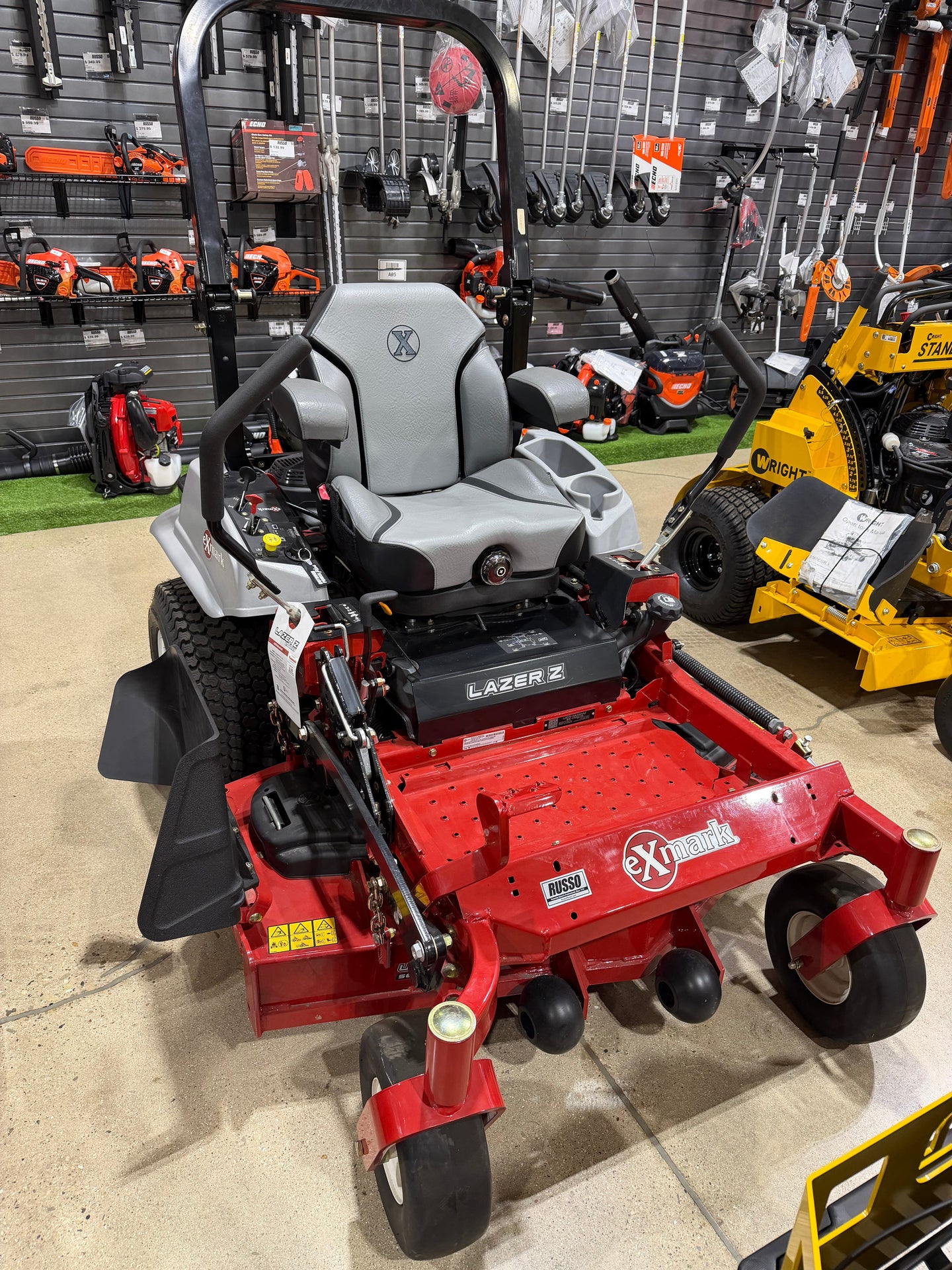 Exmark LZE751GKA524A2 52 In. Lazer Z E- Series Zero Turn Commercial Mower W/ Suspension Seat Exmark