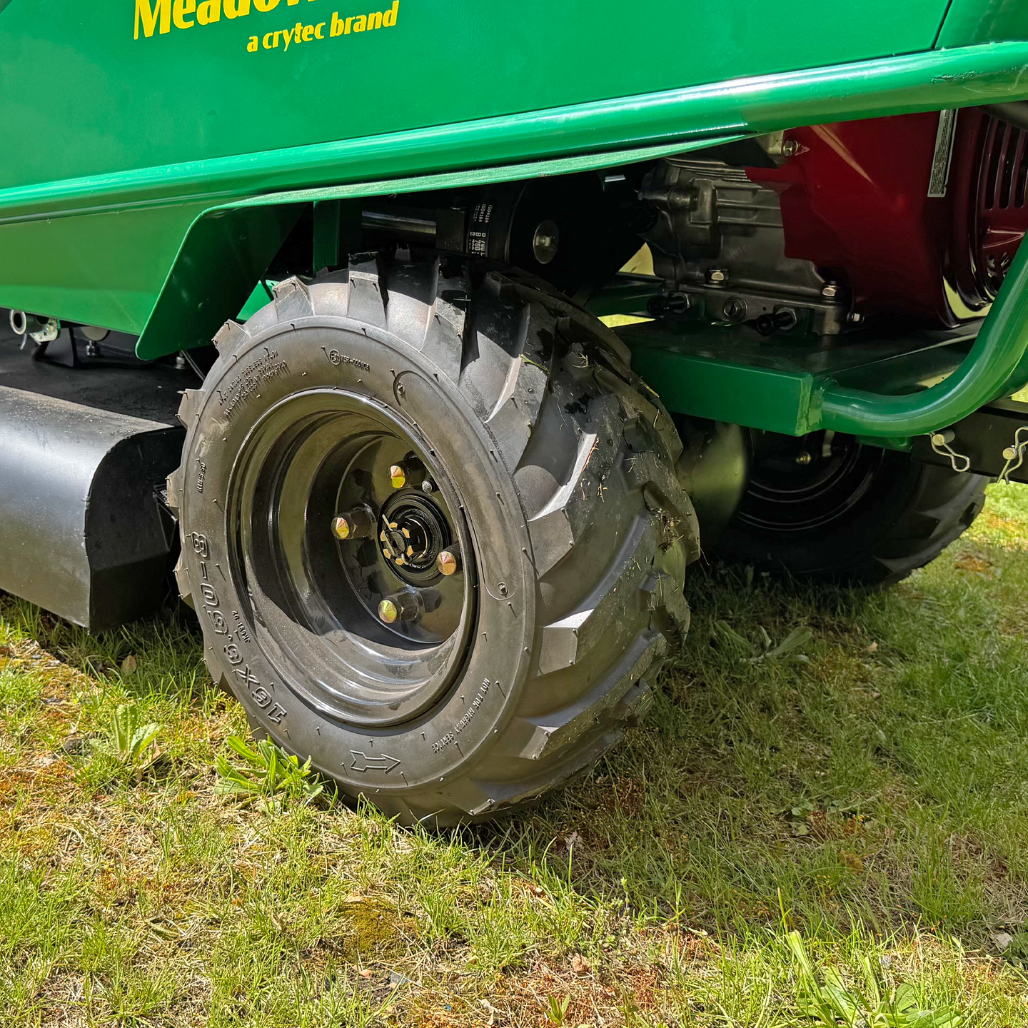 Meadow Master Compact Rough Cut Ride On Mower Honda GX630 Crytec