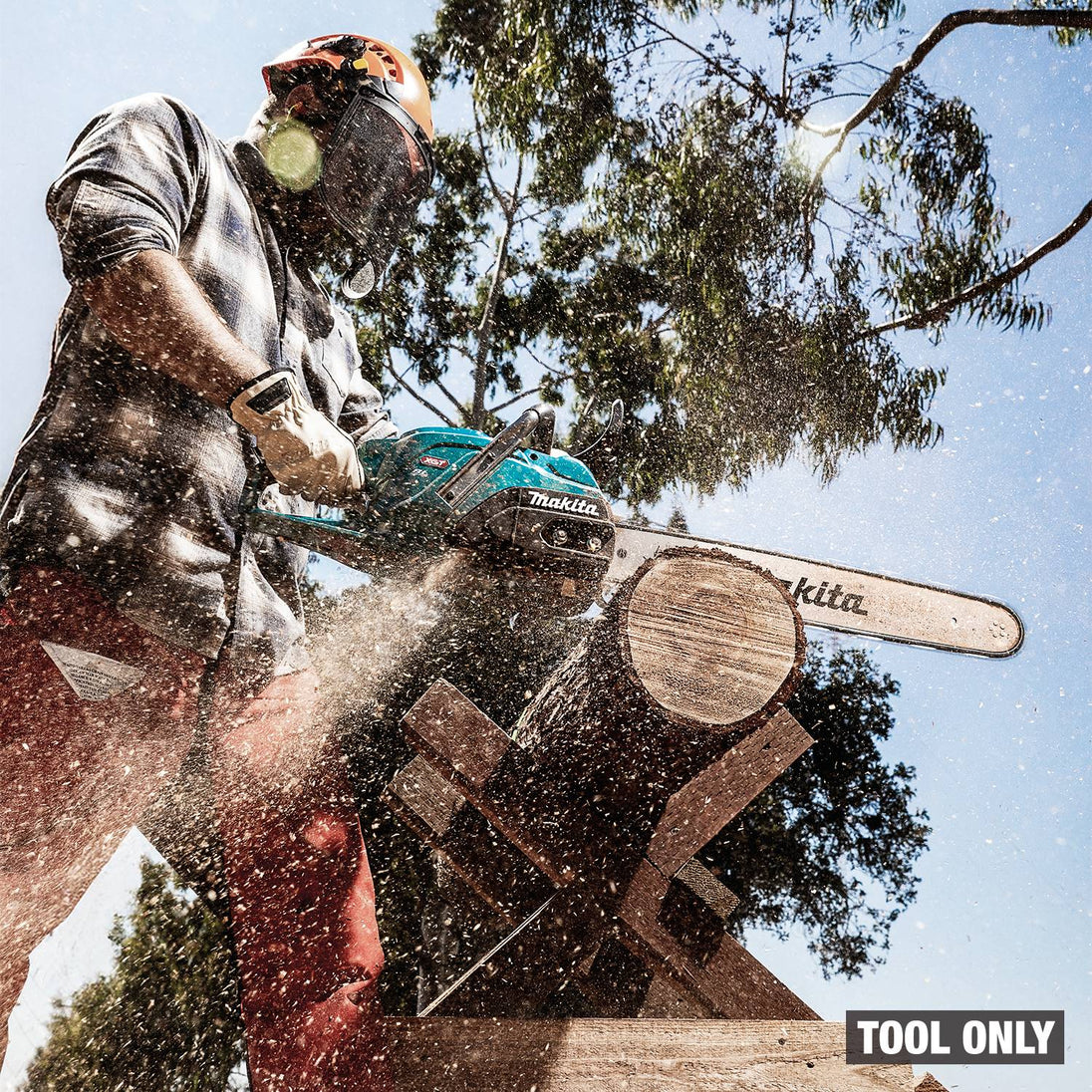 Makita GCU08Z 40V max XGT Brushless 20-in. Chain Saw, Tool Only Makita