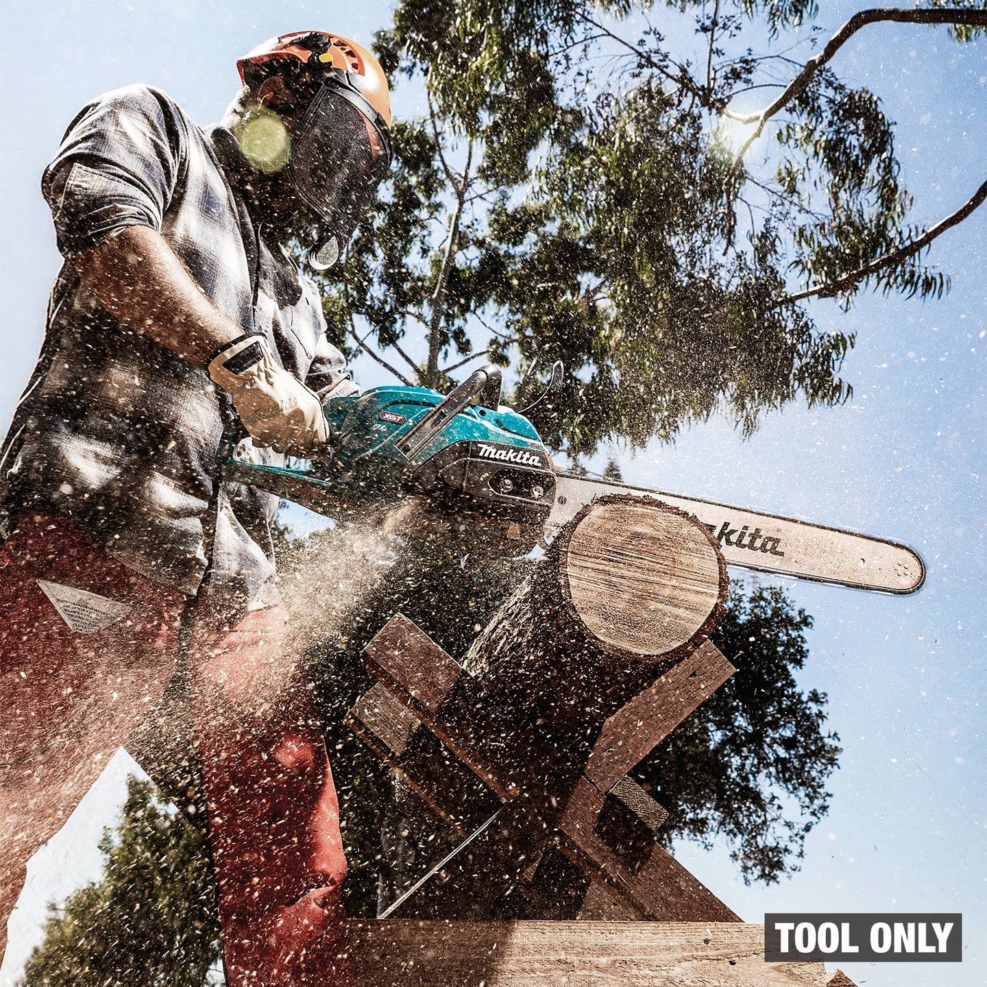 Makita GCU08Z 40V max XGT Brushless 20-in. Chain Saw, Tool Only Makita