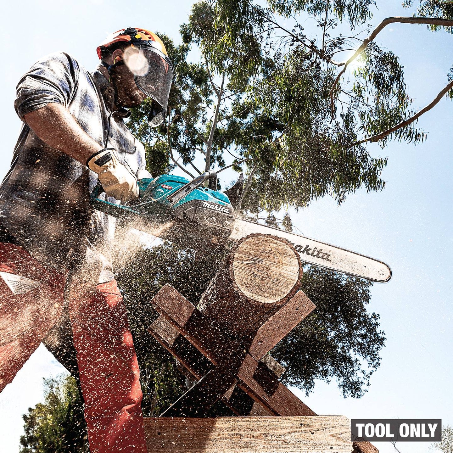 Makita GCU08Z 40V max XGT Brushless 20-in. Chain Saw, Tool Only Makita