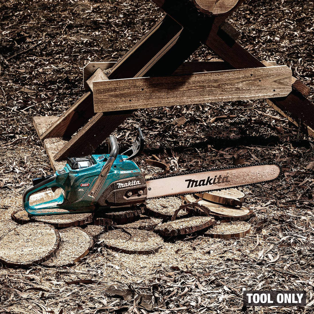 Makita GCU08Z 40V max XGT Brushless 20-in. Chain Saw, Tool Only Makita