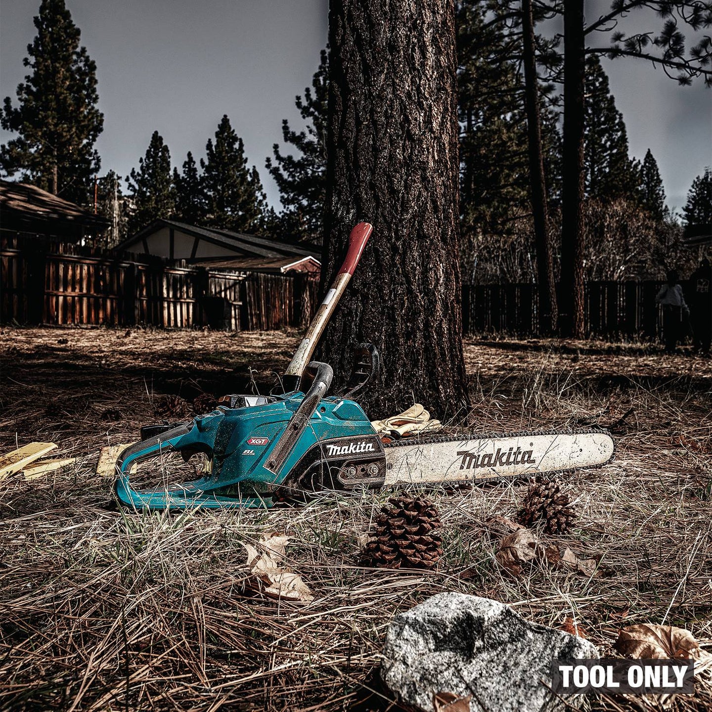 Makita GCU08Z 40V max XGT Brushless 20-in. Chain Saw, Tool Only Makita