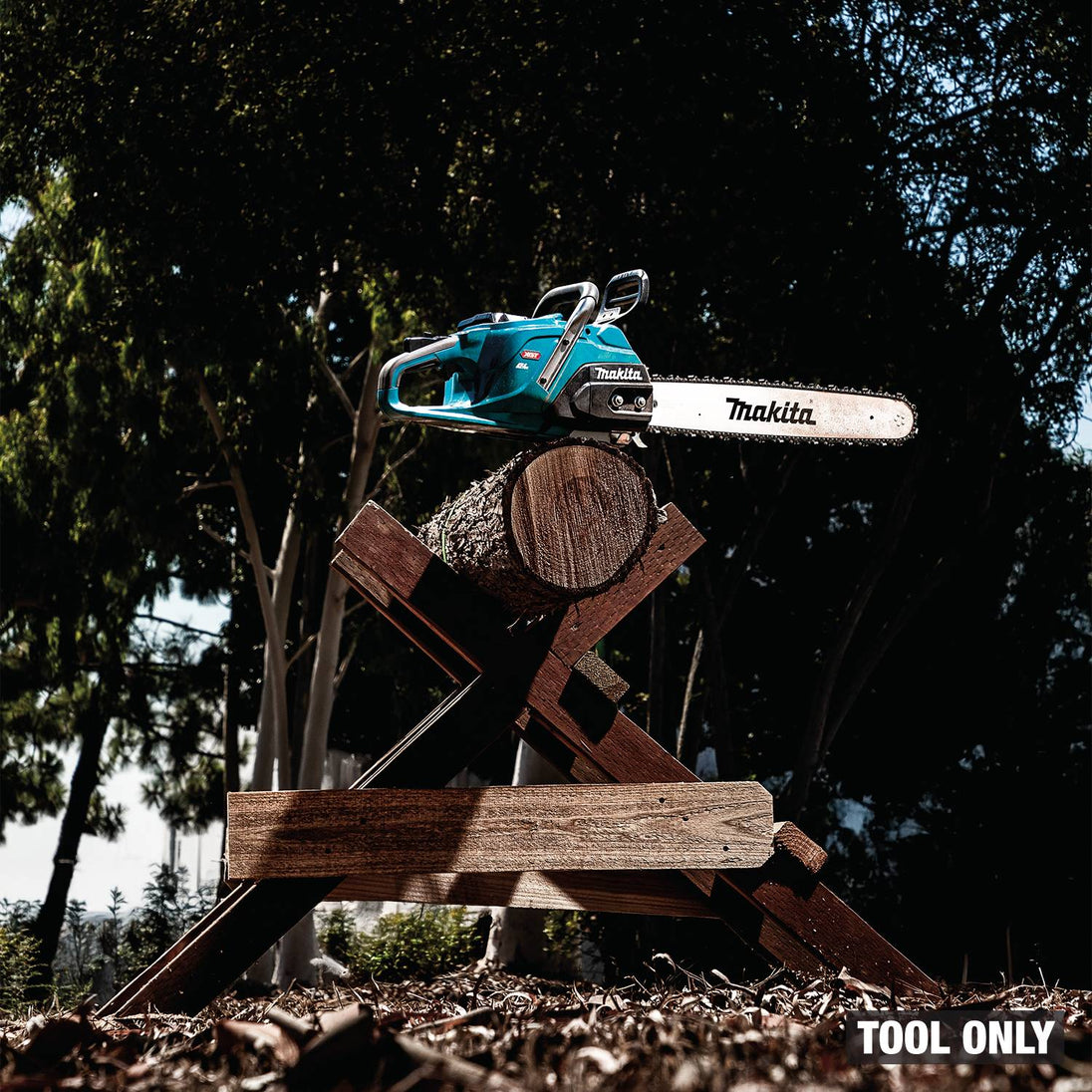 Makita GCU08Z 40V max XGT Brushless 20-in. Chain Saw, Tool Only Makita