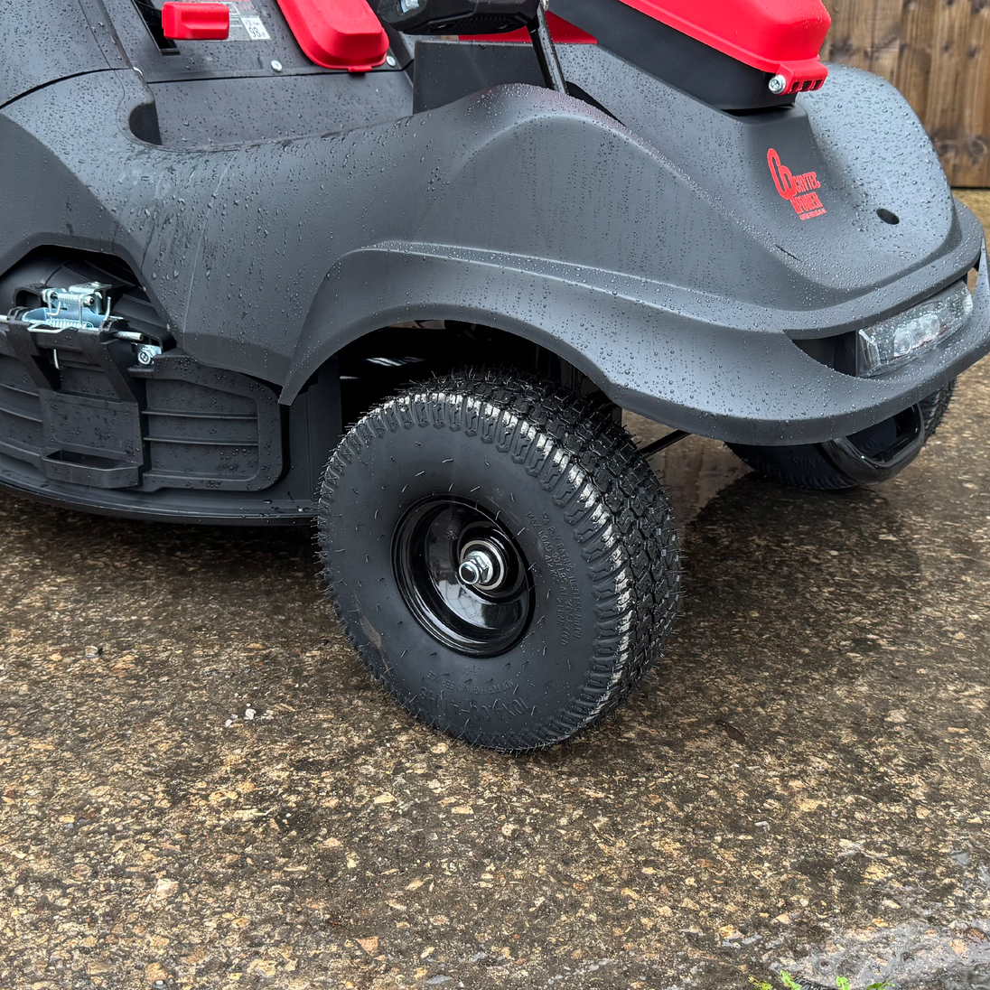 Crytec 26 inch Ride On Petrol Lawn Mower 224cc Mulcher Crytec