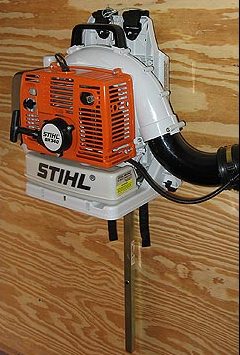 Trimmertrap ST-1 Backpack Blower Rack (For Stihl Only) Trimmer Trap