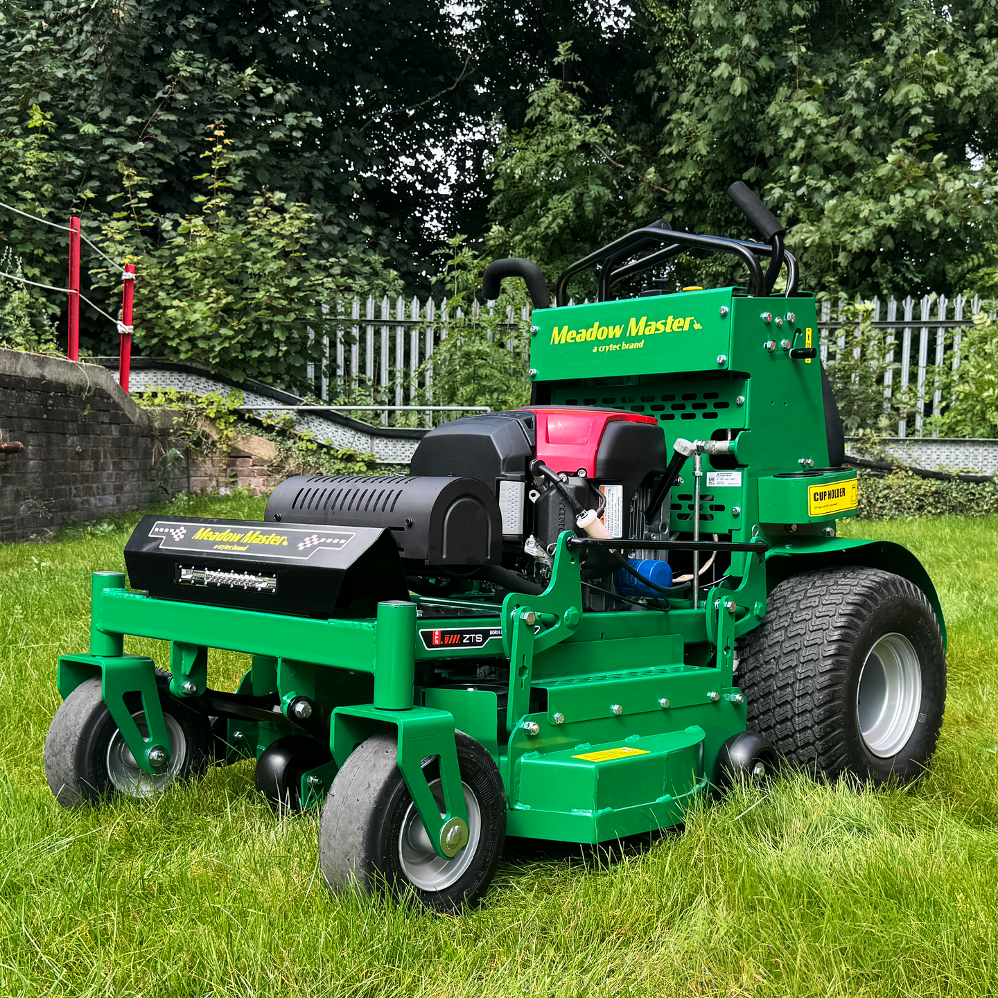 Meadow Master Zero Turn Stand On Mower Honda GX630 Engine Crytec