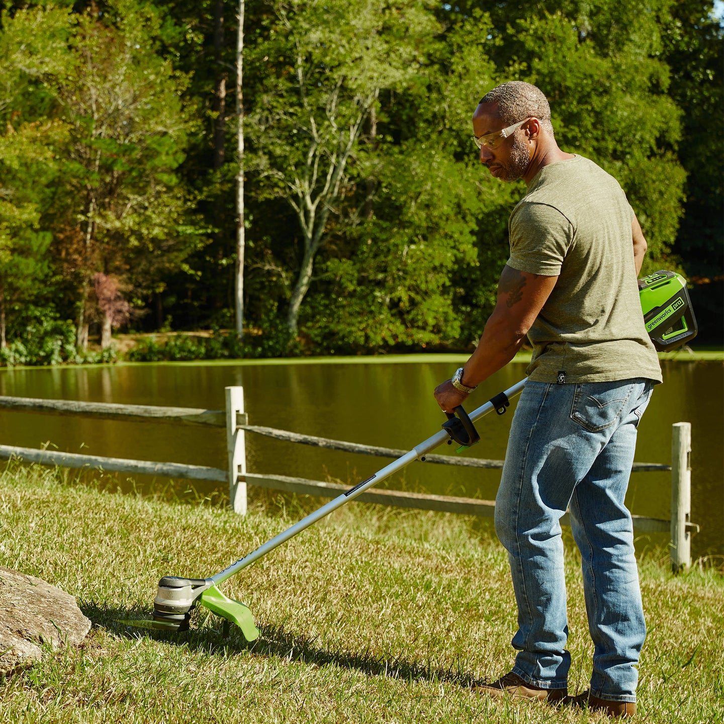 80V 16" Cordless Battery String Trimmer and 730 CFM Leaf Blower Combo Kit: 2.5 Ah Battery and Charger greenworkstools