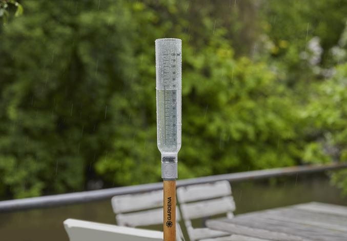 Gardena ClickUp! RainGauge Garden Plus