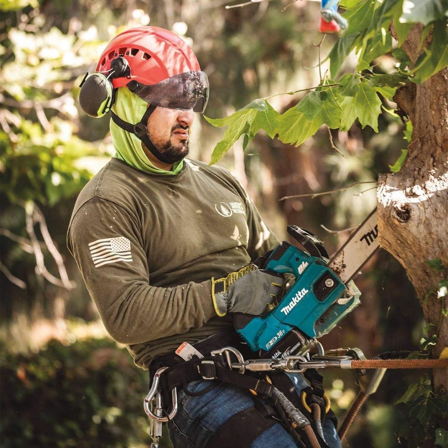 Makita XCU08PT 36V (18V X2) LXT Brushless 14" Top Handle Chain Saw Kit (5.0Ah) Makita