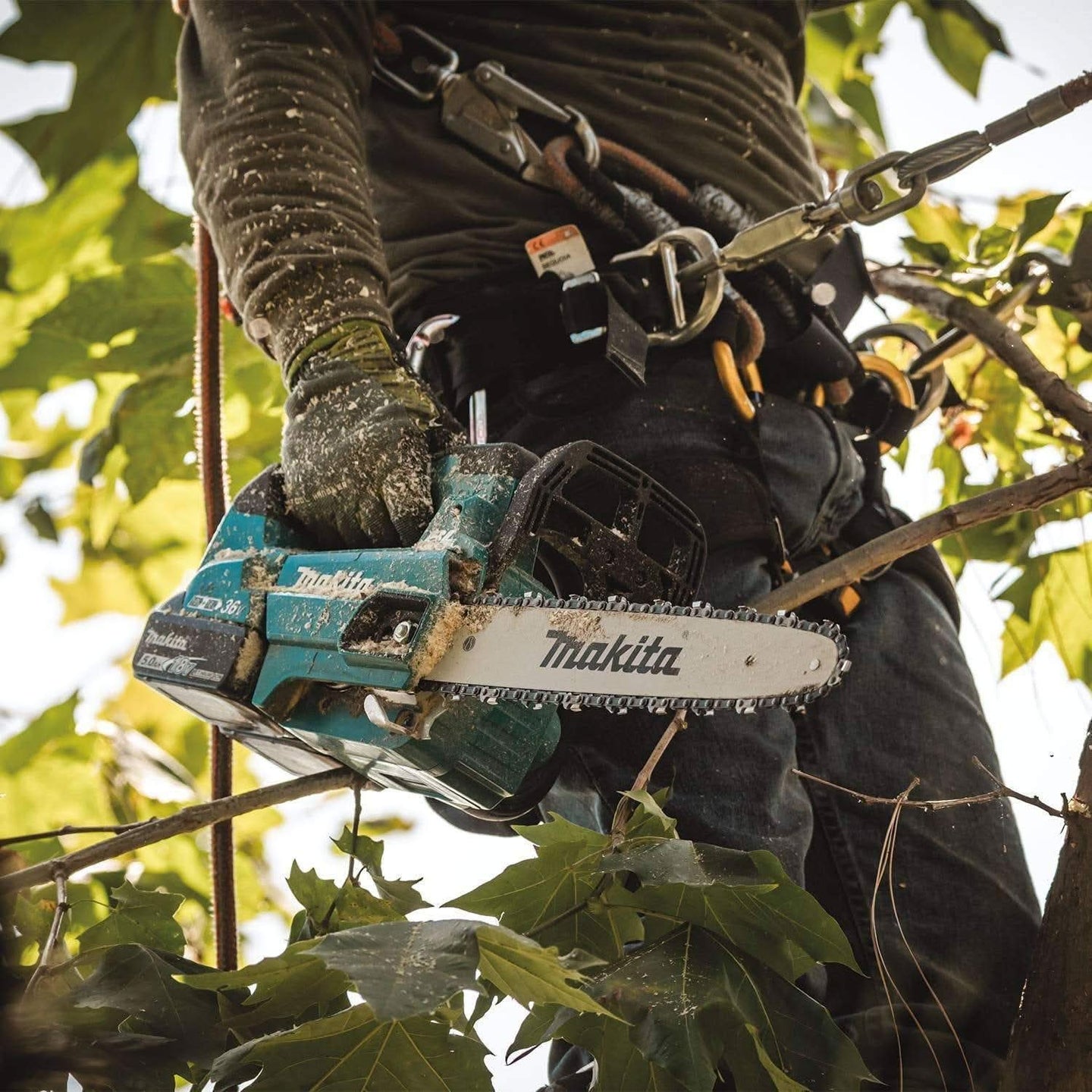 Makita XCU08PT 36V (18V X2) LXT Brushless 14" Top Handle Chain Saw Kit (5.0Ah) Makita