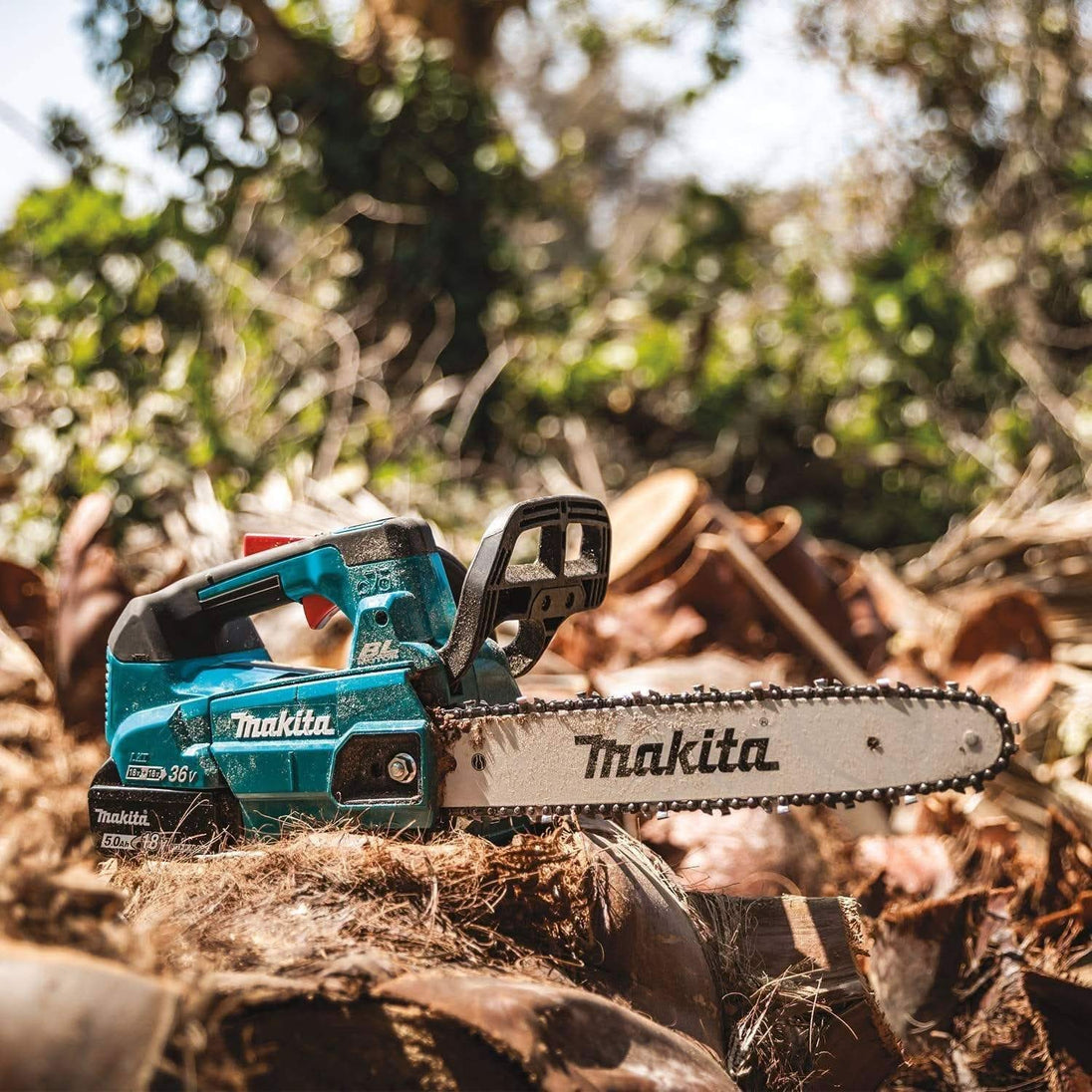 Makita XCU08PT 36V (18V X2) LXT Brushless 14" Top Handle Chain Saw Kit (5.0Ah) Makita