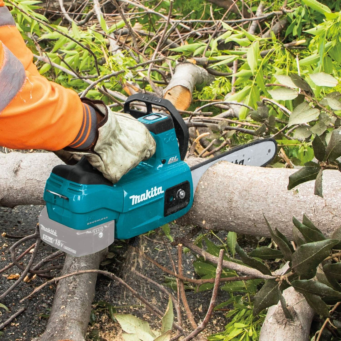 Makita XCU10Z 18V LXT Lithium-Ion Brushless Cordless 12" Top Handle Chain Saw, Tool Only Makita