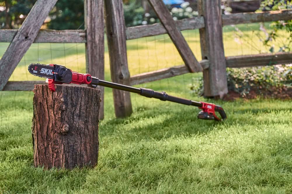 SKIL PWR CORE 20 8 IN. Pole Saw Kit SKIL